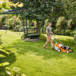 STIHL RM 443 T z napędem; moc 2,8KM; szerokość koszenia 41cm - 2