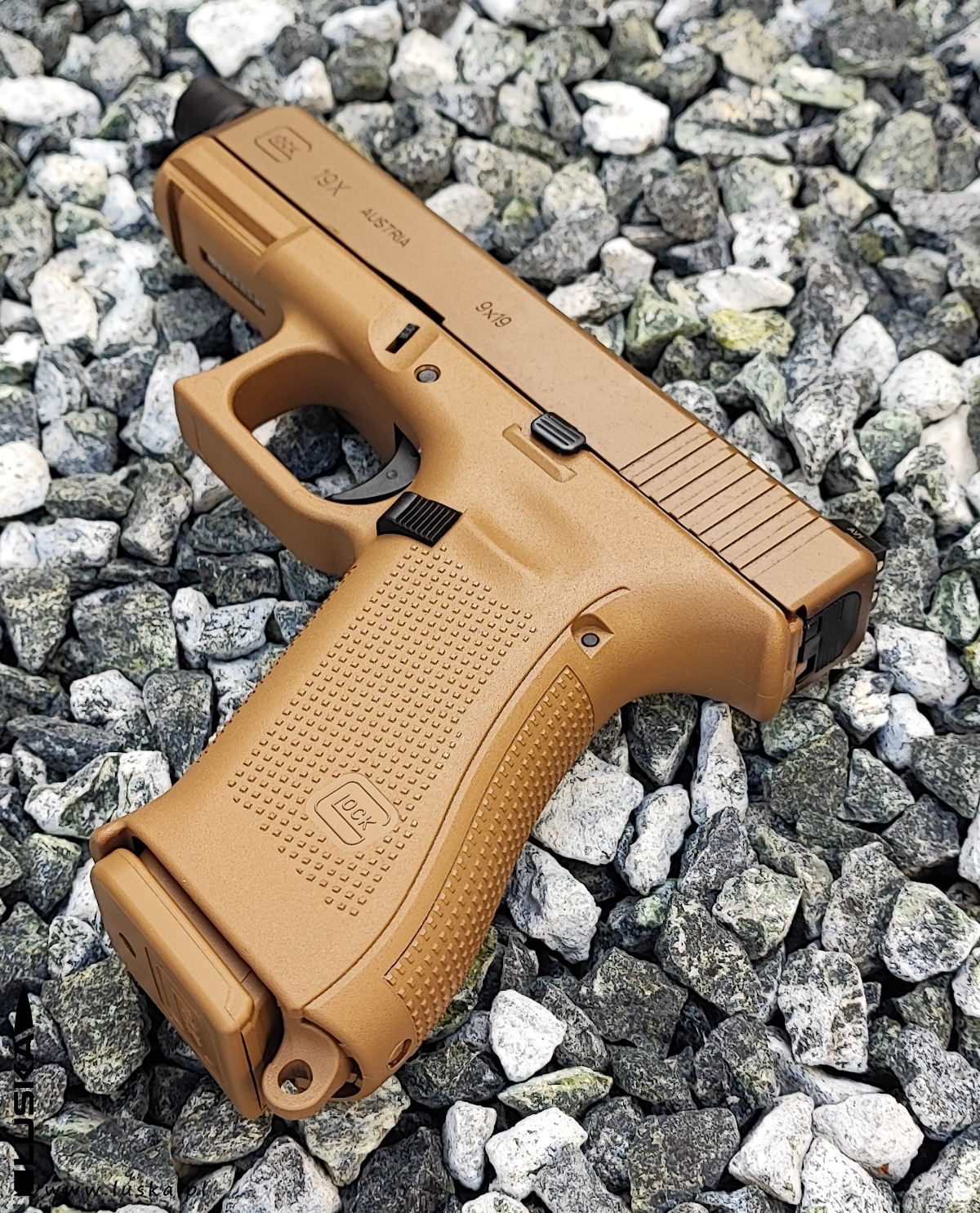 GLOCK 19 X COYOTE MT 13,5x1