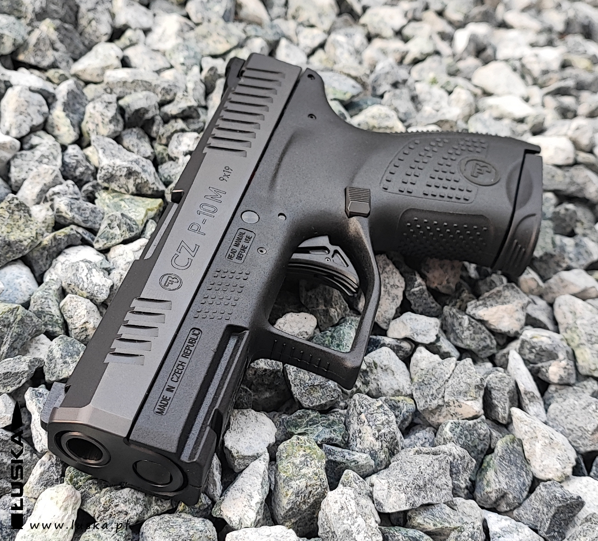 Pistolet CZ P-10 M kal. 9x19