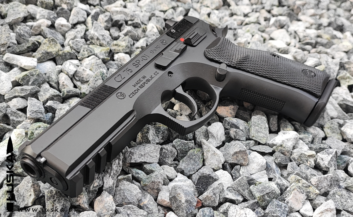 Pistolet CZ75 SP-01