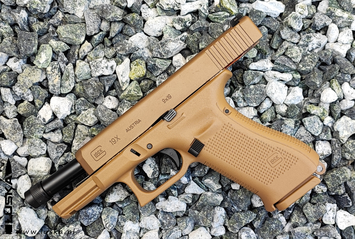 GLOCK 19 X COYOTE MT 13,5x1