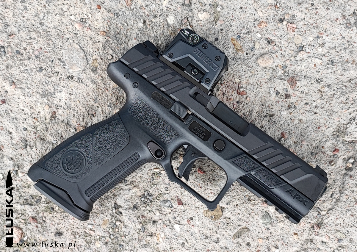 Beretta APX A1 z kolimatorem Steiner MPS