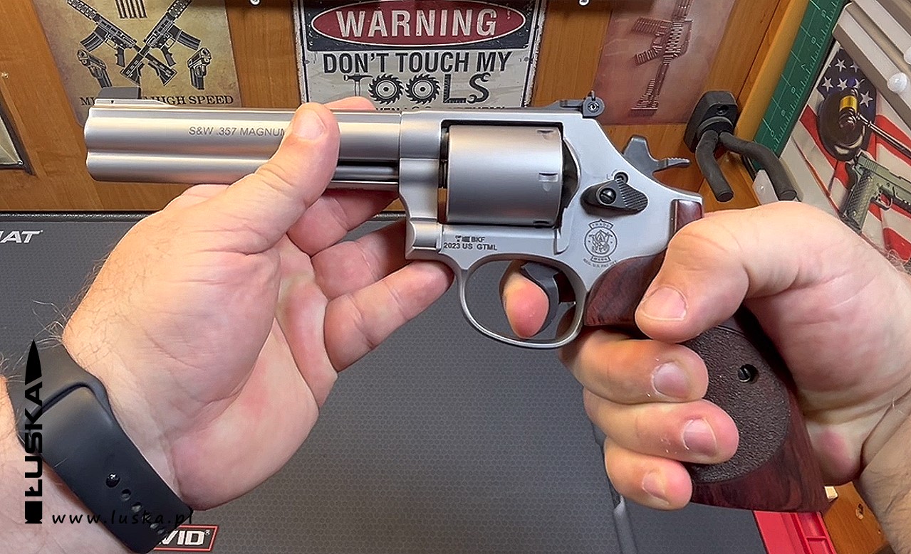 Blog o broni i nie tylko - Custom Gun cz.17 - Rewolwer S&W 686 .357 Magnum