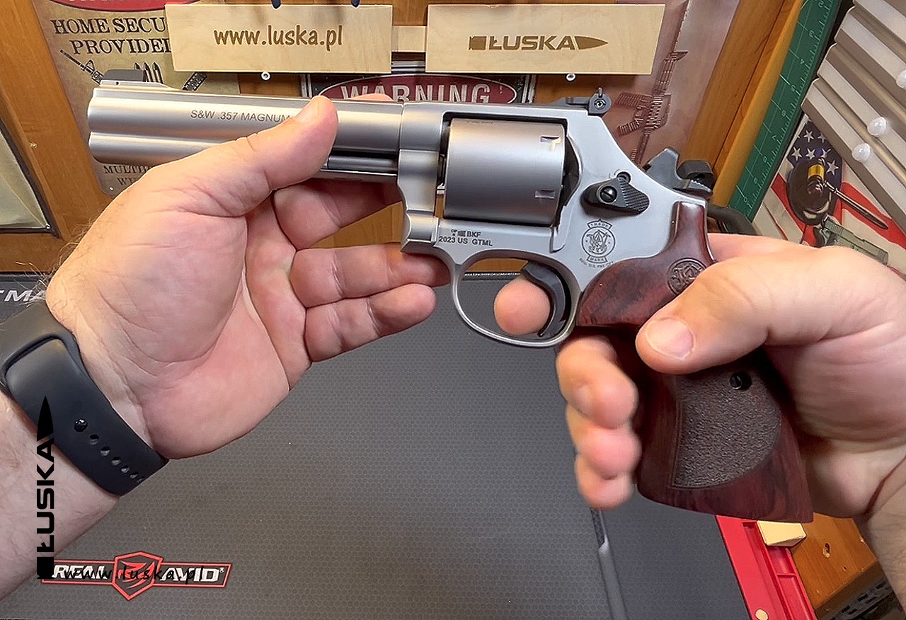 Blog o broni i nie tylko - Custom Gun cz.17 - Rewolwer S&W 686 .357 Magnum