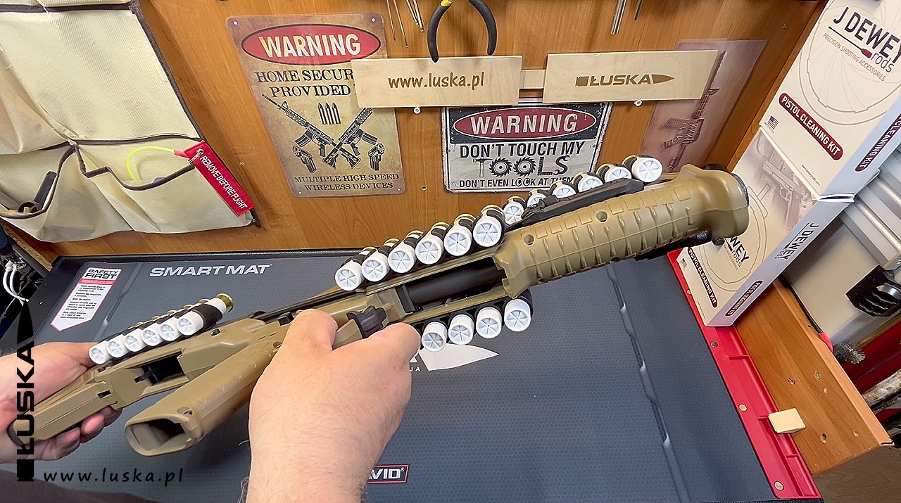 Blog o broni palnej i nie tylko - Custom Gun cz.22 - KelTec inaczej