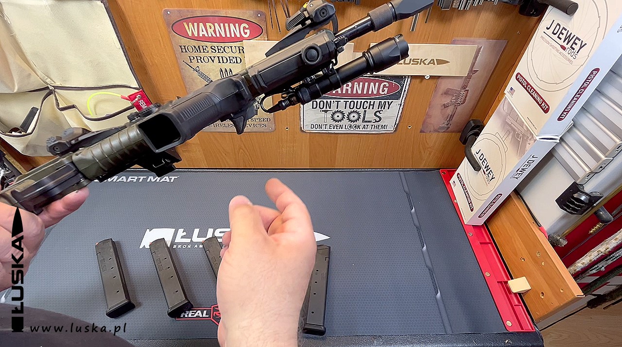 Blog o broni palnej i nie tylko - Custom Gun cz.22 - KelTec inaczej