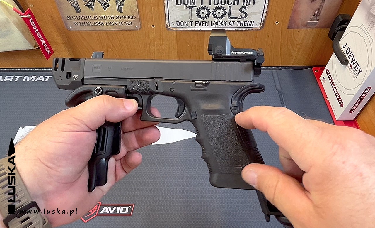 Blog o broni palnej i nie tylko - Custom Gun cz.23 - Hybryda z Glocka