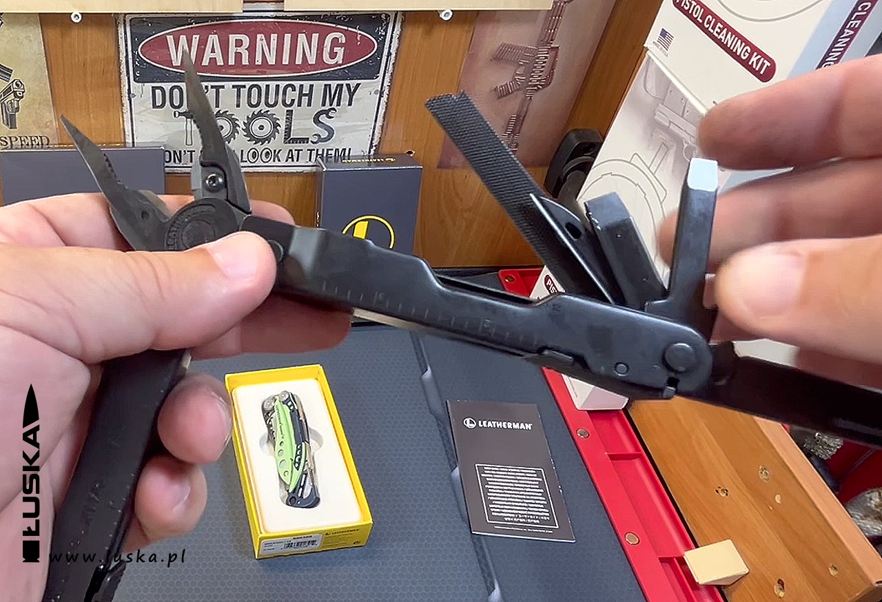 Blog o broni palnej i nie tylko - Multitoole Leatherman cz.2 - Skeletool CX i Super Tool 300