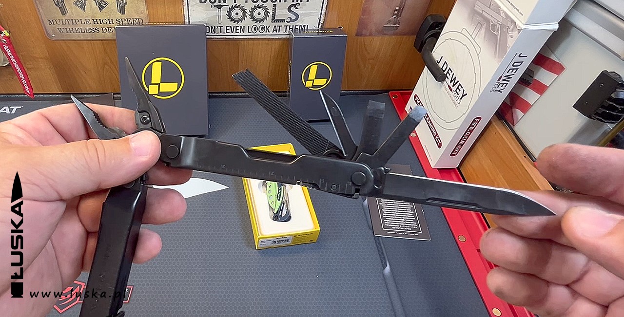 Blog o broni palnej i nie tylko - Multitoole Leatherman cz.2 - Skeletool CX i Super Tool 300
