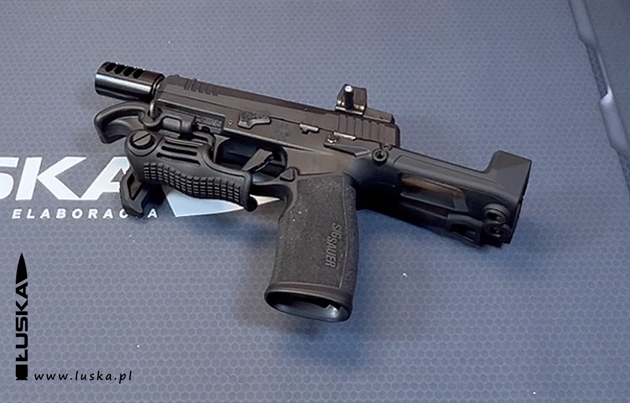 Blog o broni palnej i nie tylko - Custom Gun cz.25 - Hybrydowy Sig Sauer P322 PCX