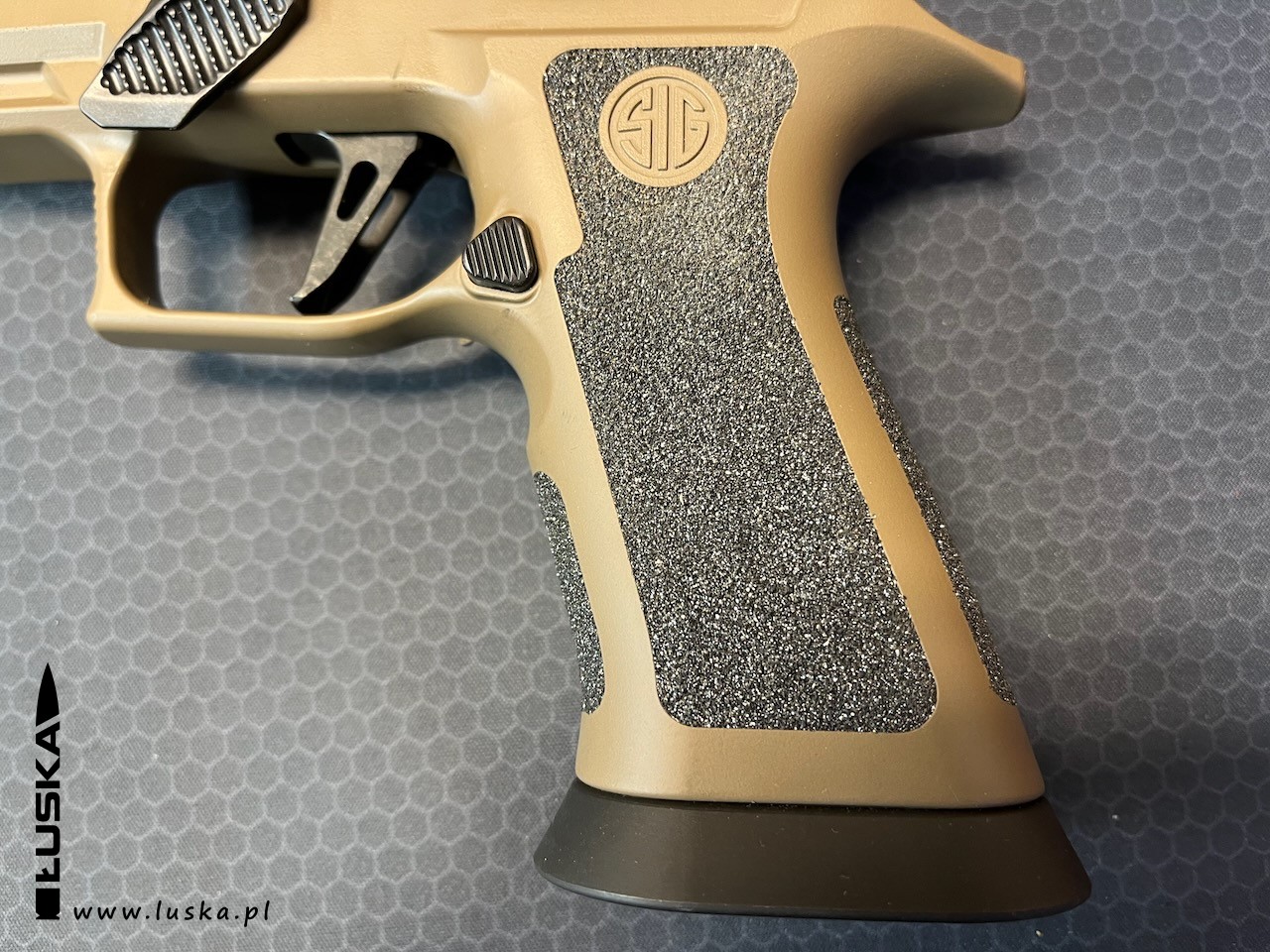 Blog o broni palnej - Custom Gun cz.8 Sig Sauer P320 X-Five DH3