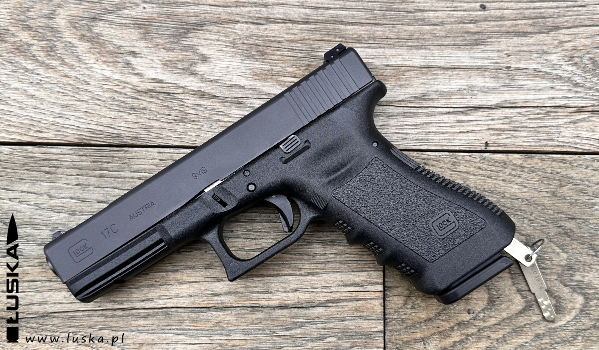 Pistolet GLOCK 17C GEN. 3