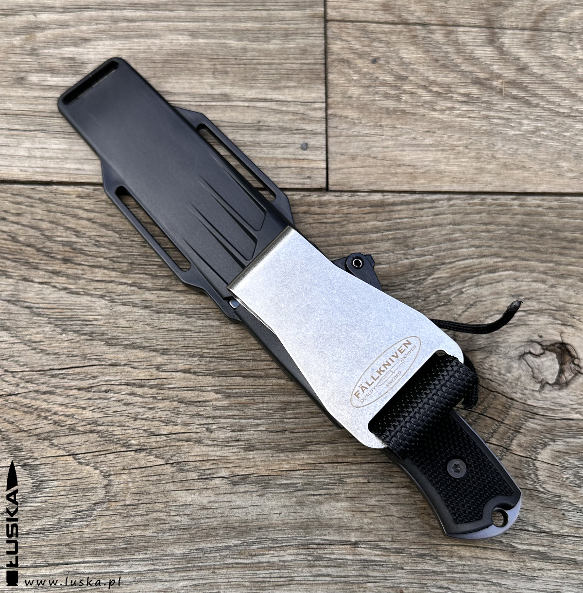 Nóż Fallkniven F1xb Tungsten Carbide (czarne ostrze), etui: zytel clips