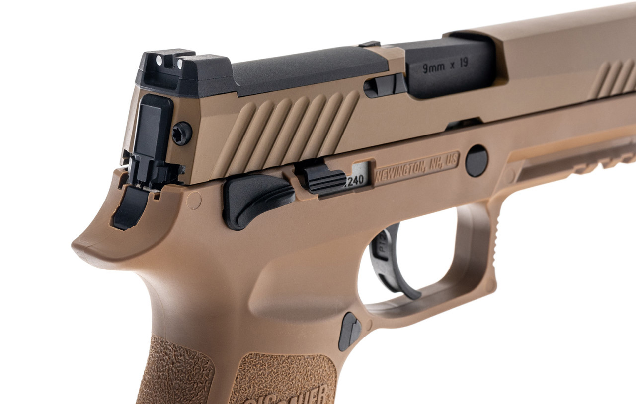 Sig Sauer P320 M17