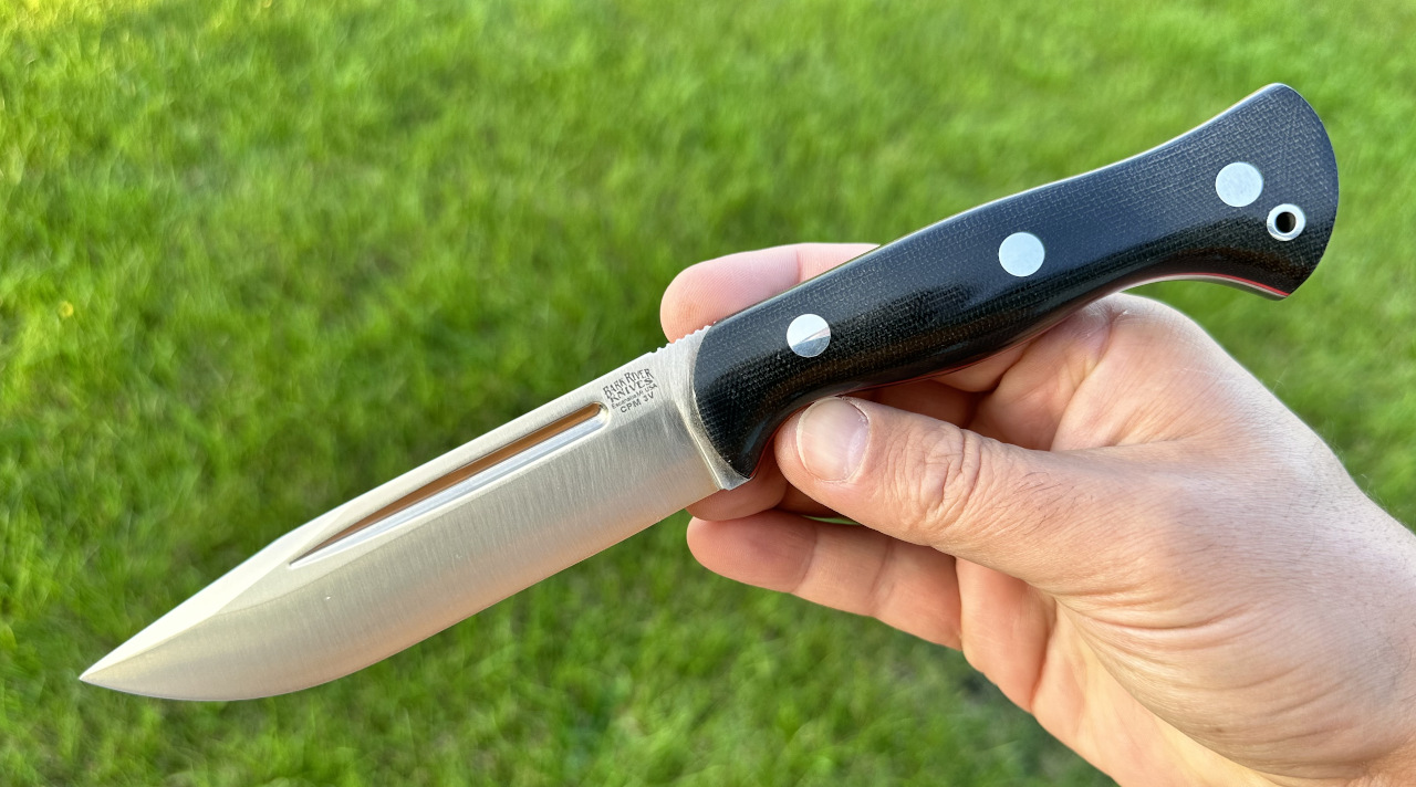 Nóż Bark River - Cub, stal CPM 3V, okładziny Black Canvas Micarta, Red Liner