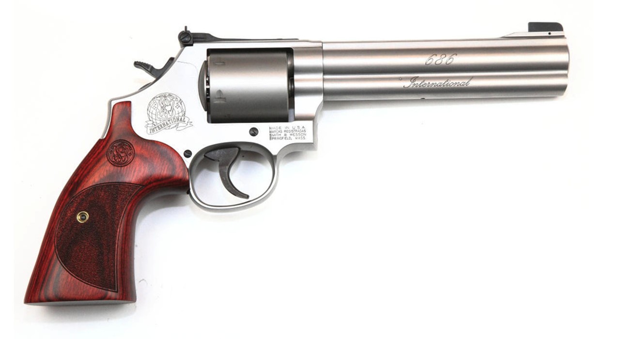 Rewolwer Smith&Wesson 686 International 6 cali .357 Magnum