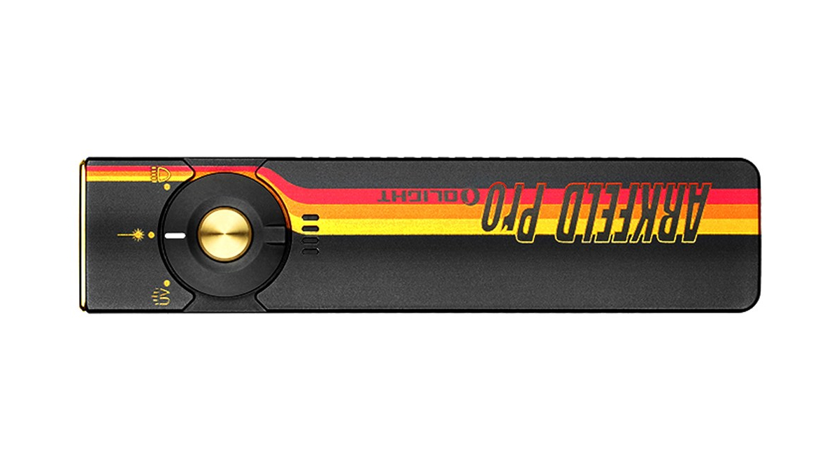 Latarka Olight ARKFELD PRO Racing Stripes; z laserem; z lampą UV; 1300 lumenów