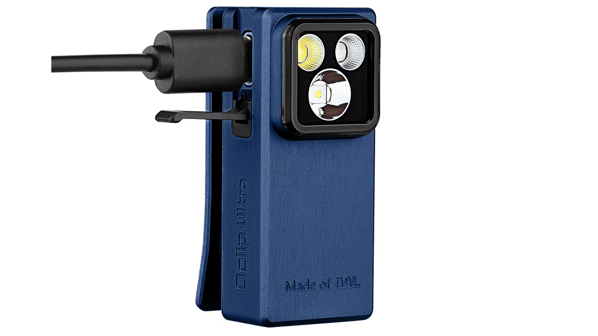 Latarka Olight Oclip Ultra Navy Blue; 530 lumenów