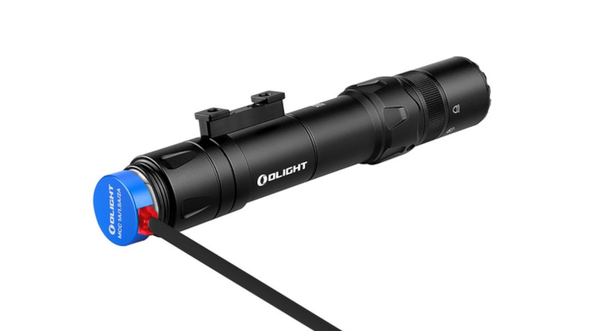 Latarka Olight ODIN GL M z montażem; do karabinu; 1500 lumenów; Green Laser
